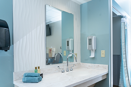 Maternity room bathroom at Memorial Hospital West Family Birthplace